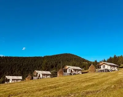 Глемпінг VITRY | ВІТРИ • Верховина